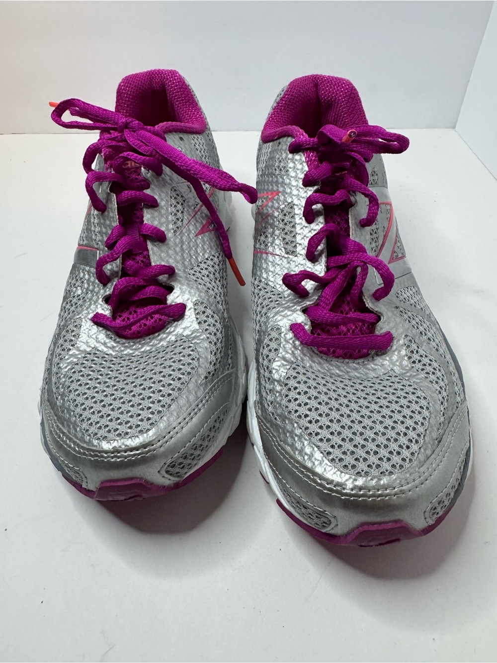 New Balance 3190 Women's Running Shoes Size 10